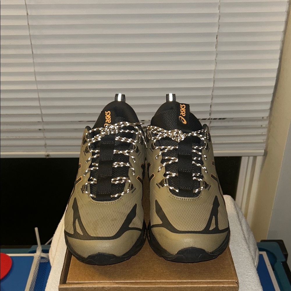 ASICS GEL Olive and Black Athletic Shoes